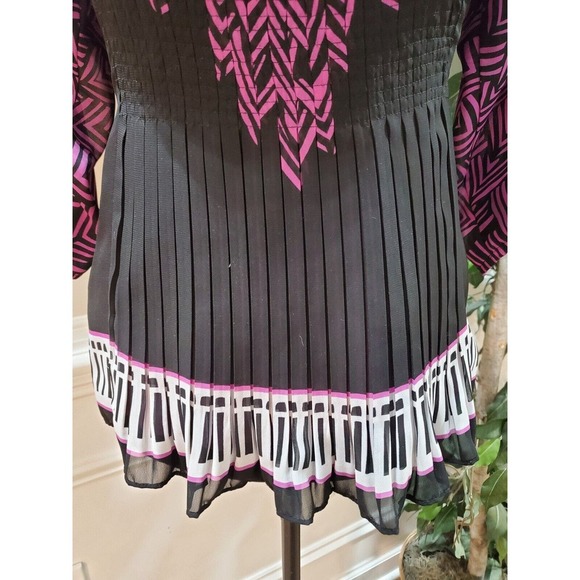 Nicole Miller Women's Black & Pink Pleated Square Neck 3/4 Sleeve Top Blouse 6 - Picture 3 of 15